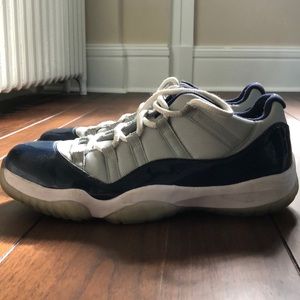 Air Jordan Georgetown 11s